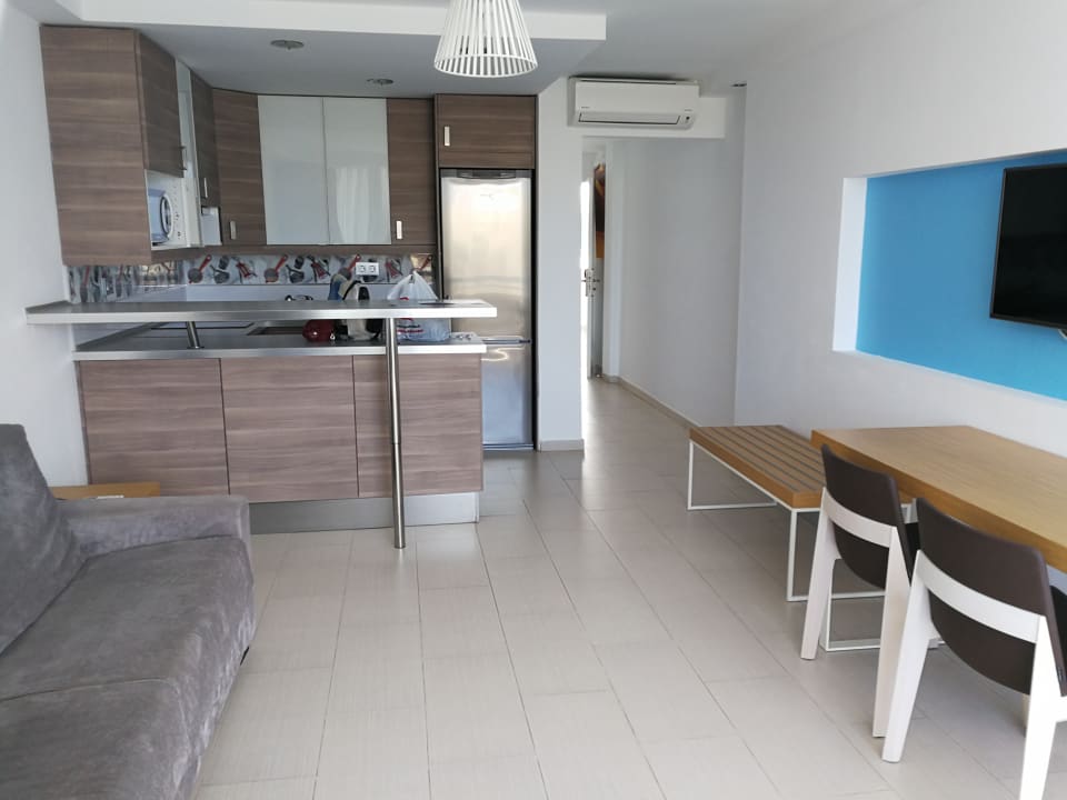 Zimmer alltoura Club Hotel Akeah Broncemar