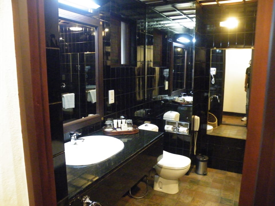 Das Bad Earl's Regency Hotel