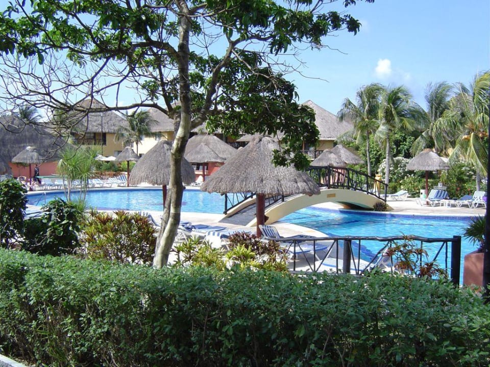 Relaxing-Pool Allegro Playacar