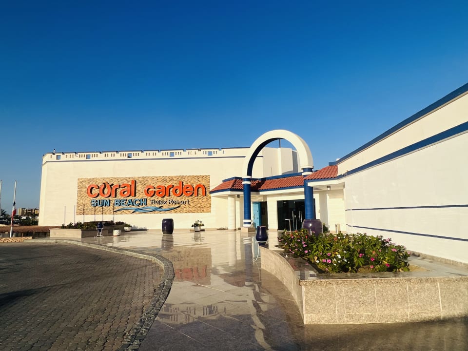 Außenansicht Coral Sun Beach