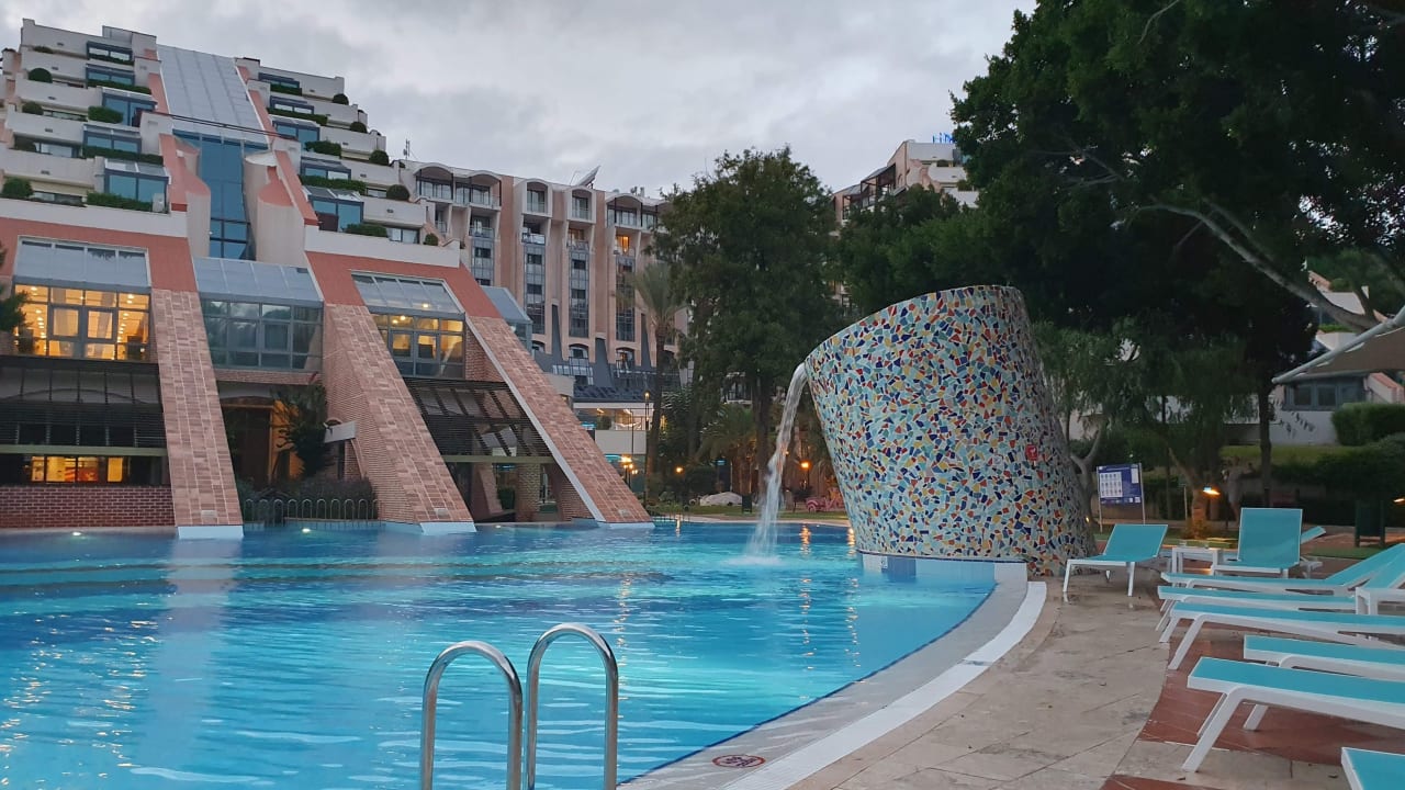 Pool Limak Limra Hotel & Resort