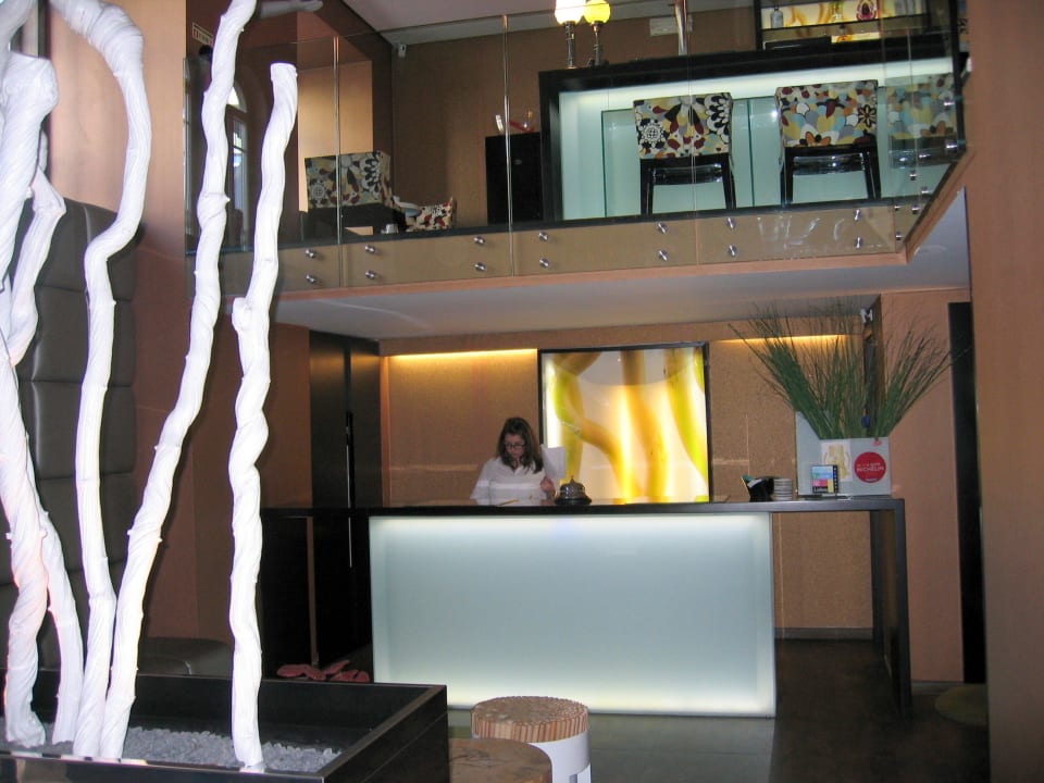 Rezeption Hotel Expo Astoria