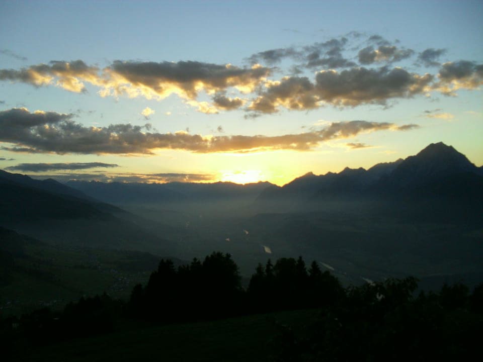 Sonnenuntergang  Frieden DAS Alpine Panorama  Hotel