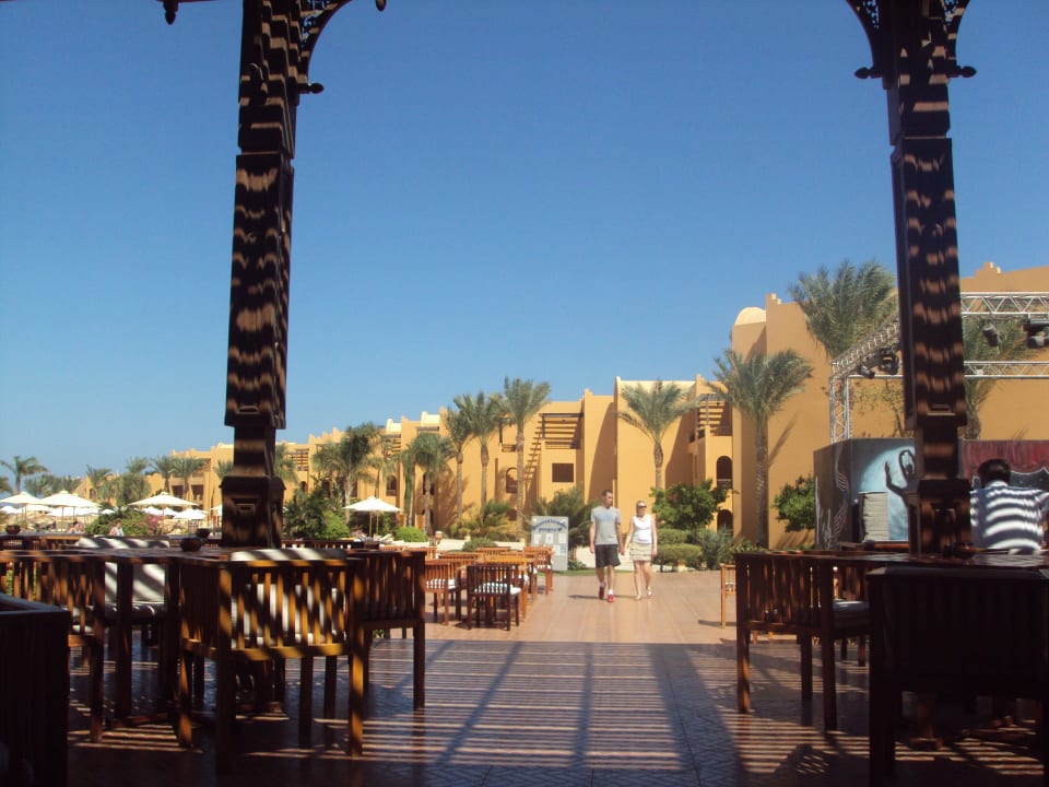 Anlage vom Strand aus Stella Beach Resort & Spa Makadi Bay