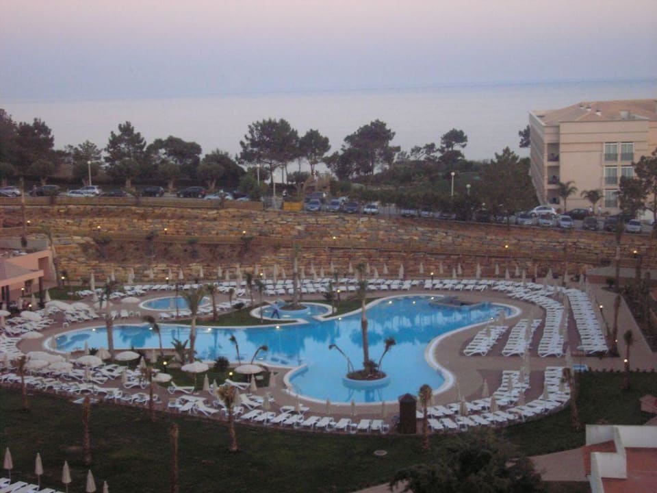 Der große Pool 3HB Guaraná - All Inclusive