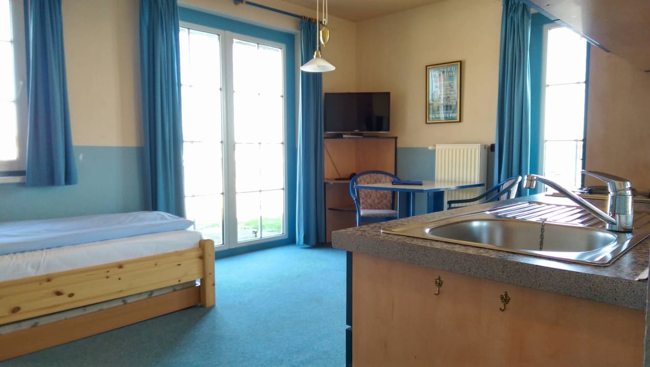 Helles Zimmer Hotel- & Ferienanlage Kapitäns-Häuser Breege
