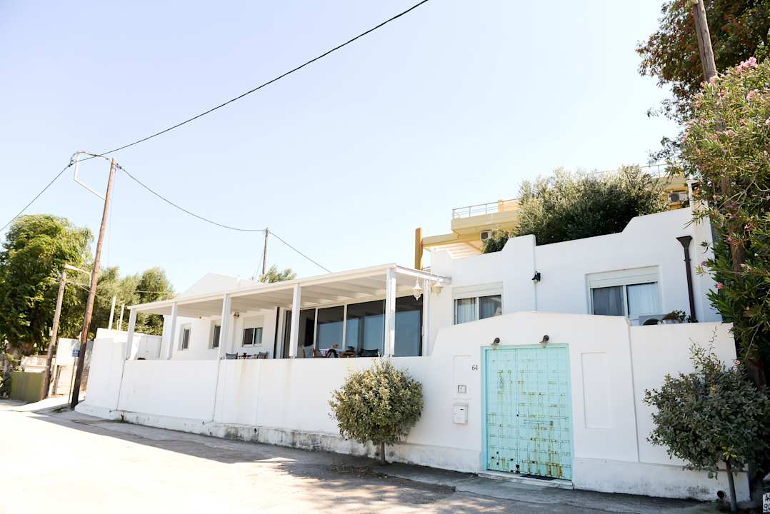 Außenansicht Patras Luxury Seaside House