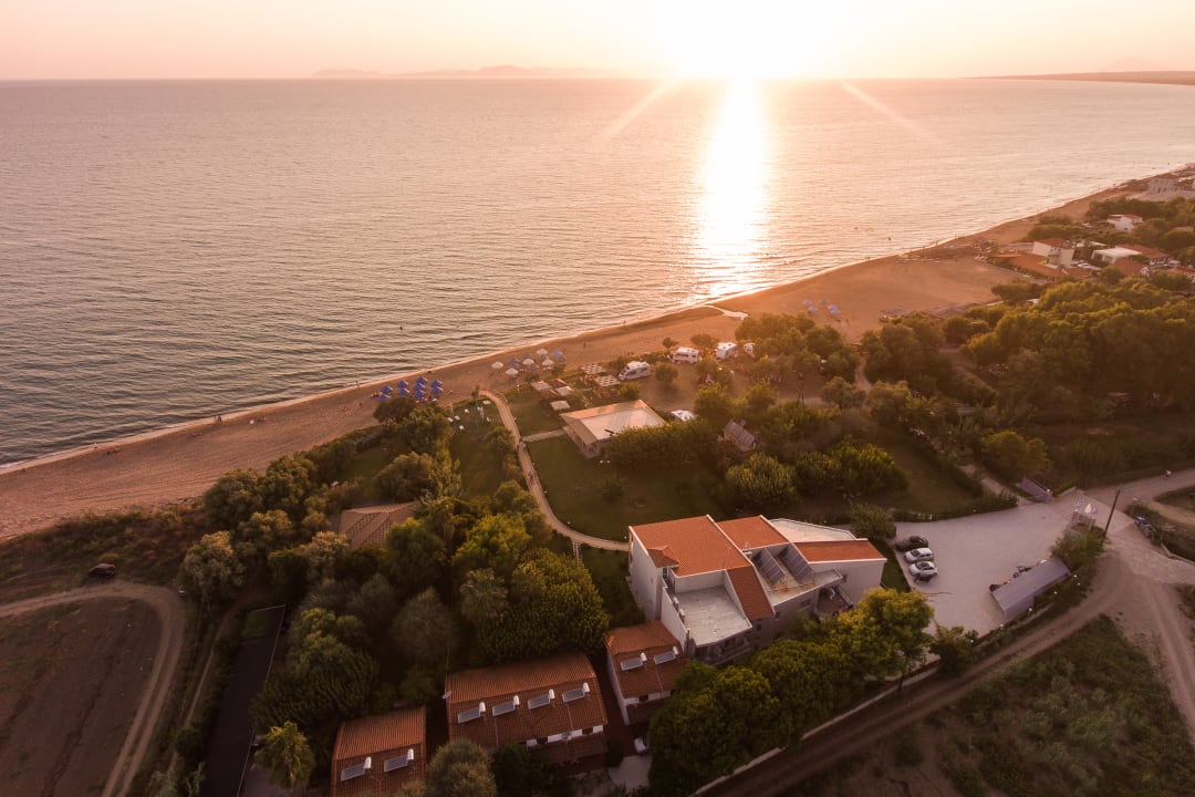 Strand Harmony Hotel Resort