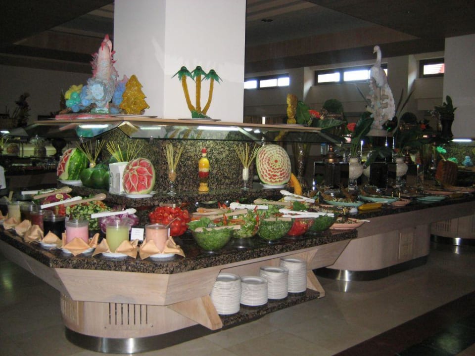 Salate beim Buffet Fame Residence Lara & Spa