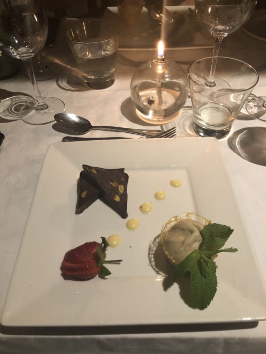 Gastro Hotel Woodall Country House