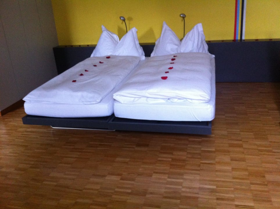 Romantik Hotel Schloss Münchenwiler