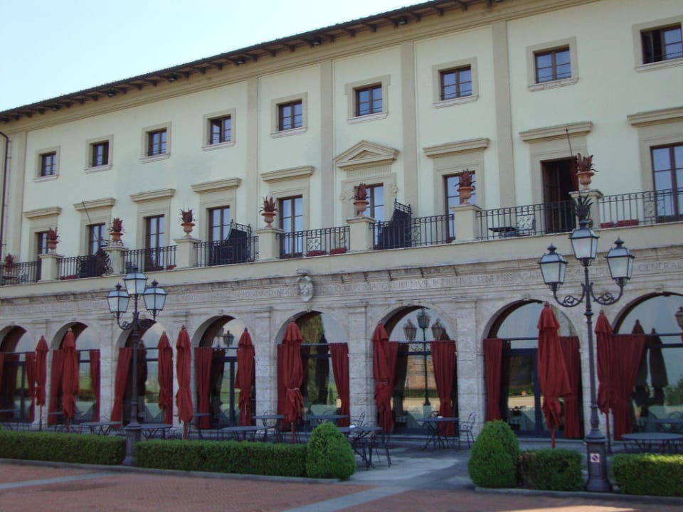 Fürstliches Haupthaus Fonteverde Lifestyle & Thermal Retreat Tuscany, The Leading Hotels of the World
