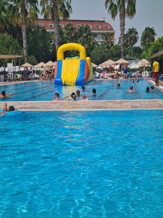 Pool Hane Family Resort