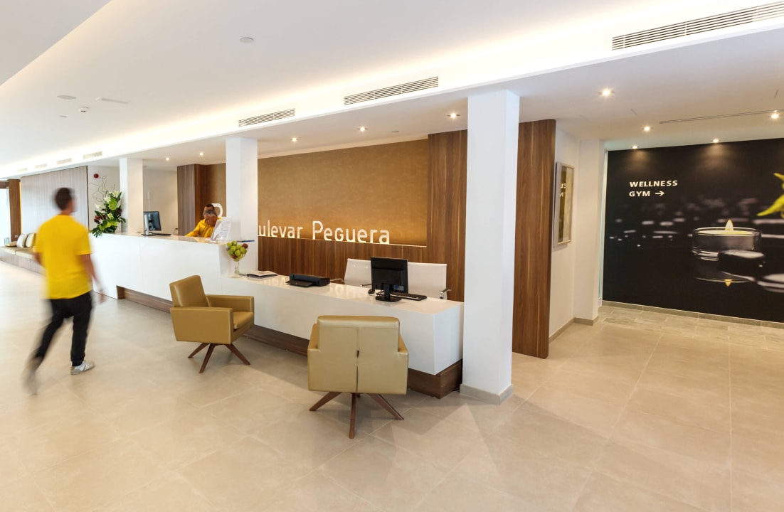 Recepcion BQ Bulevar Paguera - Adults only