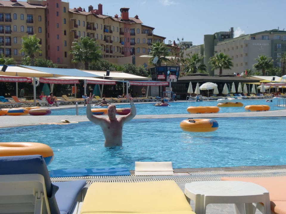 Aktiv Pool VONRESORT Golden Beach