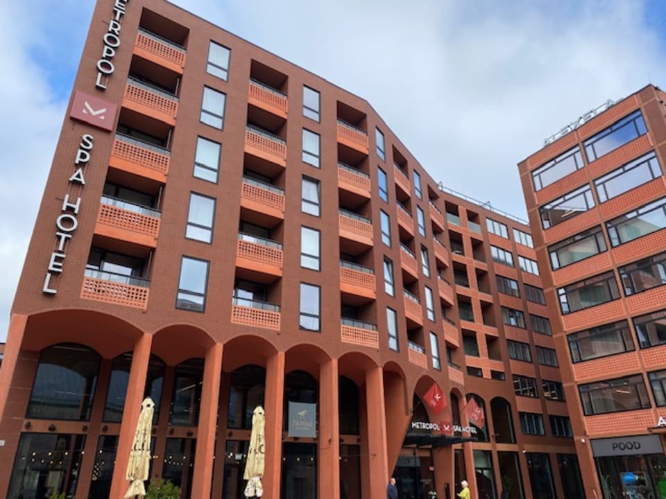 Außenansicht Hotel Metropol