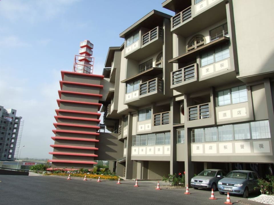 Aussenaufnahme Familienzimmer Limak Lara Deluxe Hotel & Resort