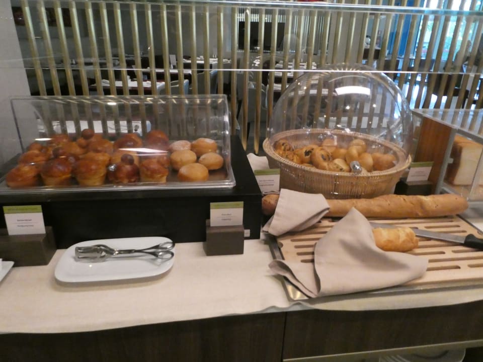 Restaurant DoubleTree by Hilton Hotel Yerevan City Centre