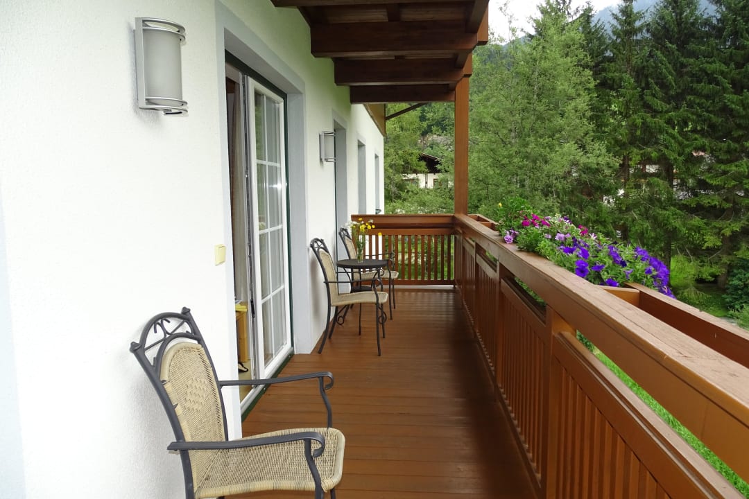 Unser großer Balkon Appartementhaus Elmo