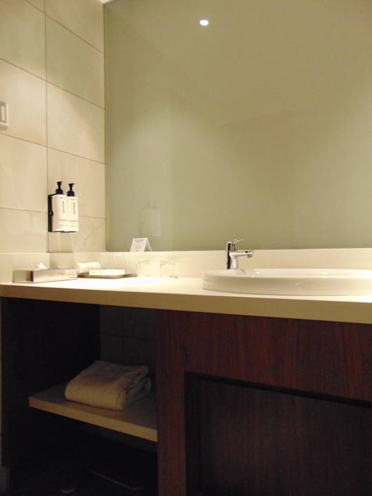 Zimmer Crowne Plaza Nairobi Airport