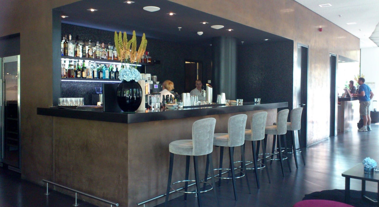 Bar bei der Lobby COSMO Hotel Berlin Mitte