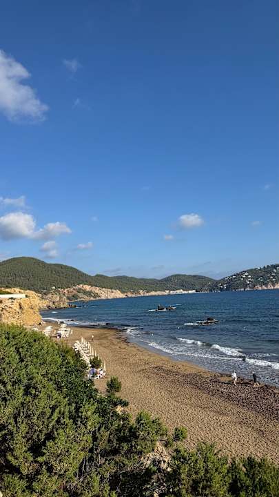 Strand Invisa Hotel Club Cala Blanca