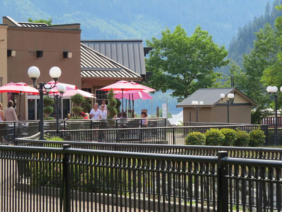 Zum Restaurant Prestige Lakeside Resort & Conference Centre Nelson, BW Premier Collection