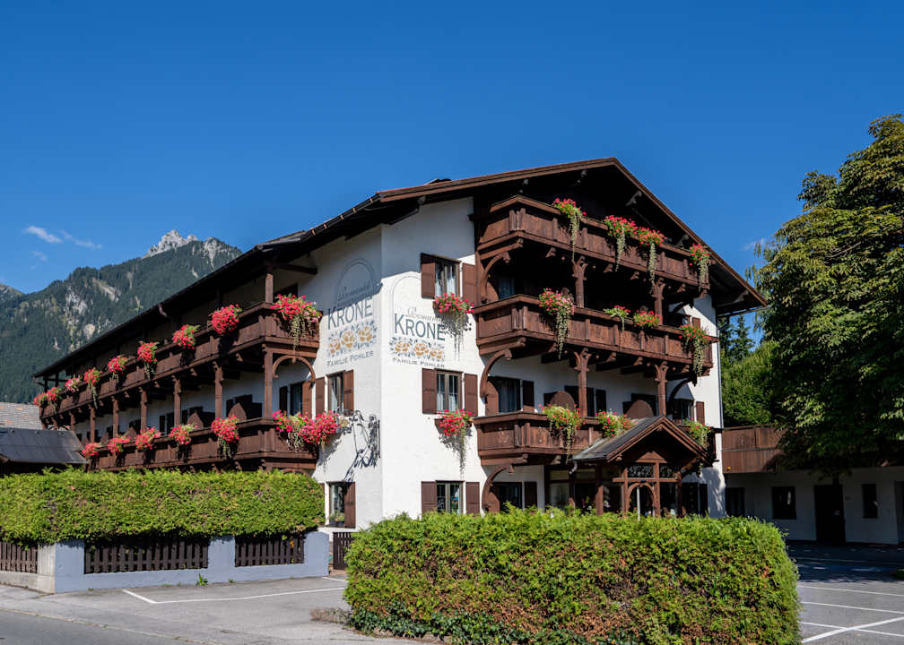 Außenansicht Hotel Krone Tirol