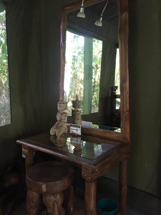 Und offen Elephant Hills