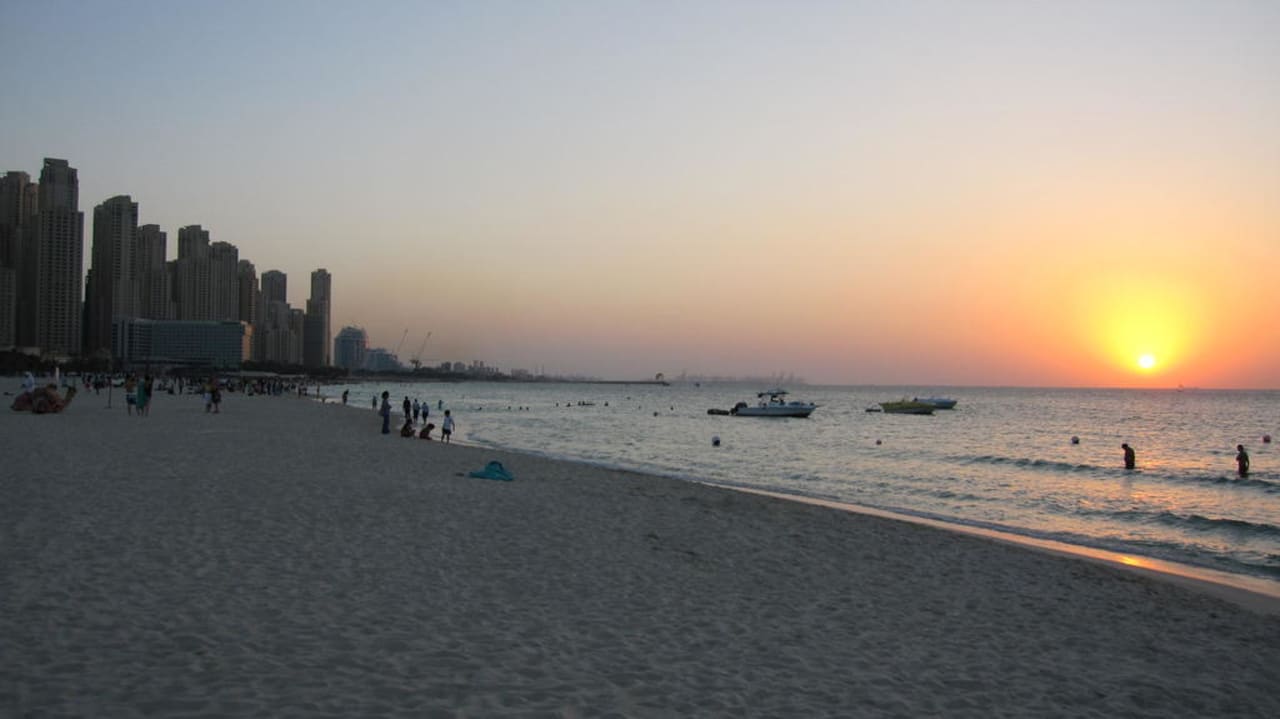 Hotel-Strand Sonnenuntergang Le Royal Méridien Beach Resort & Spa Dubai