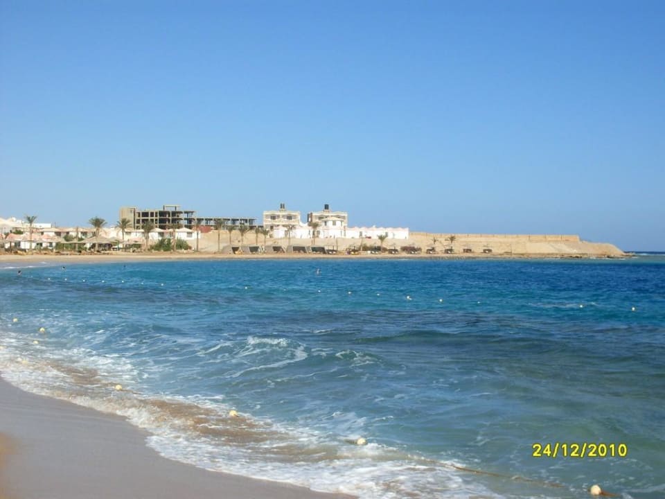 Blick auf das Coral Garden vom Nachbarhotel aus Hotel Coral Garden
