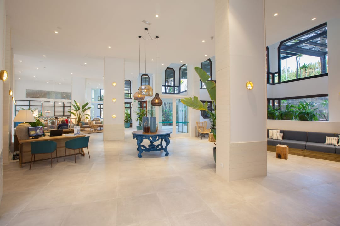 Lobby Corallium Beach by Lopesan Hotels - Adults only
