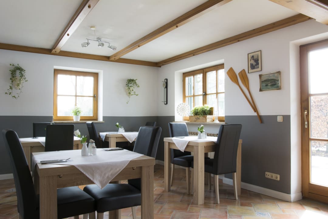 Gastro Hotel garni Möwe am See