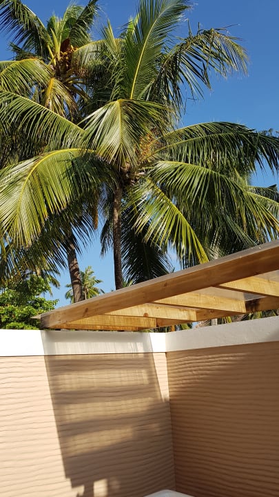 Zimmer Kudafushi Resort & Spa