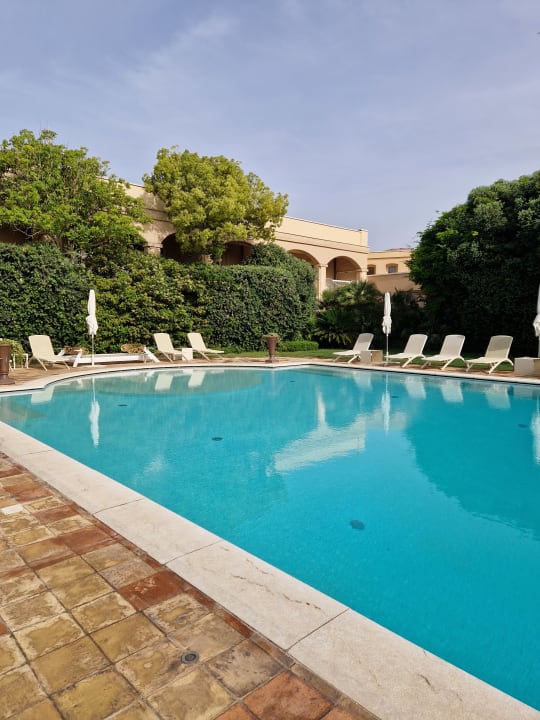 Pool Hotel Romano Palace