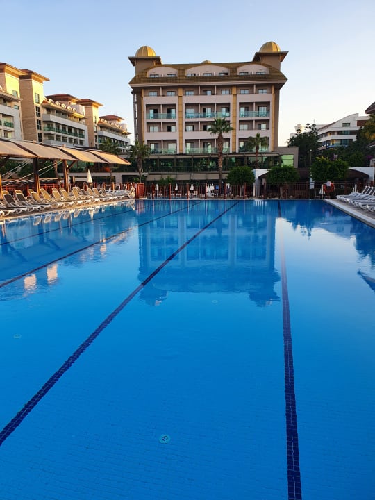 Außenansicht Aydinbey Kings Palace & Spa