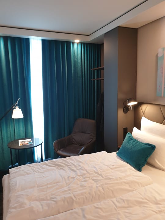 Zimmer Motel One Köln-Neumarkt