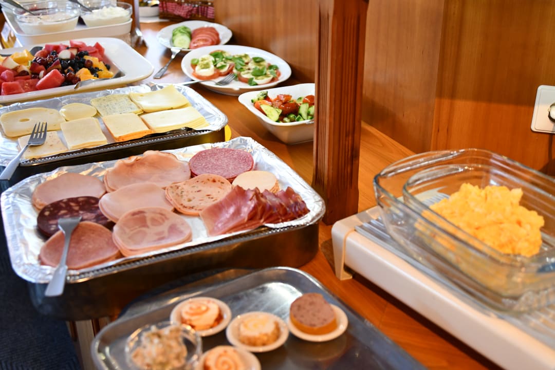 Gastro Hotel Pension Holum Garni