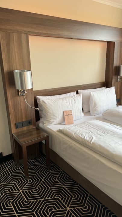 Zimmer Flemings Hotel Frankfurt Main-Riverside