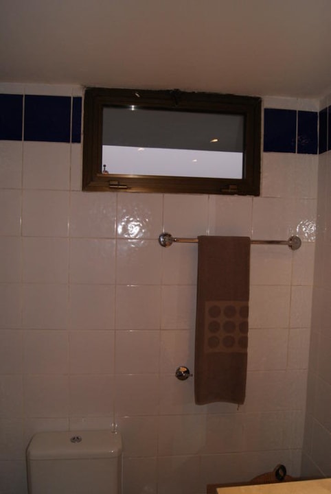 Studio Bad mit Fenster Sunprime Atlantic View