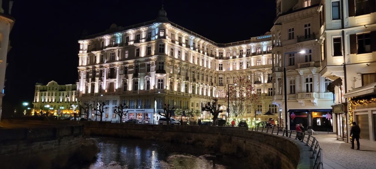 Außenansicht Grandhotel Pupp