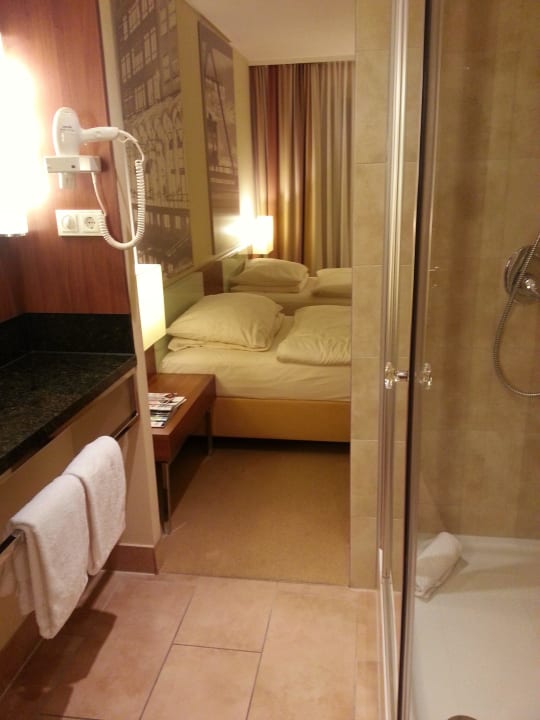 Bad Lindner Hotel Hamburg Am Michel, part of JdV by Hyatt