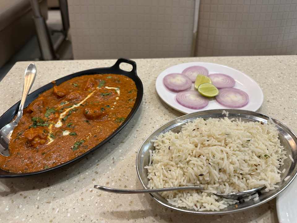 Gastro Hotel Naaz Executive