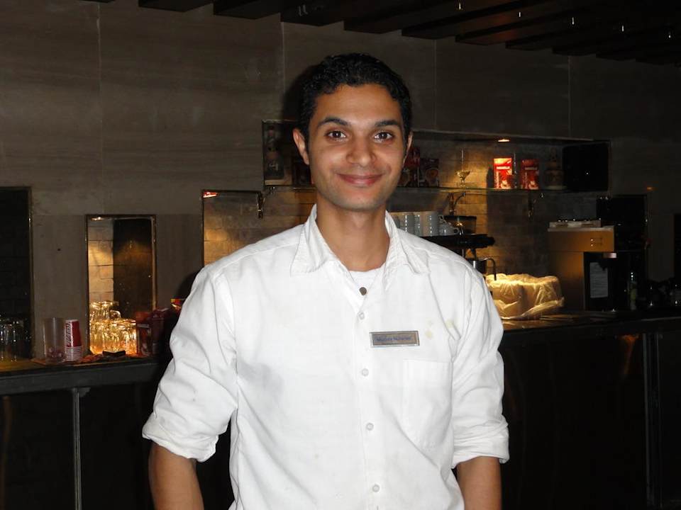 Mr.Night Waiter Pickalbatros Alf Leila Wa Leila Resort - Neverland Hurghada