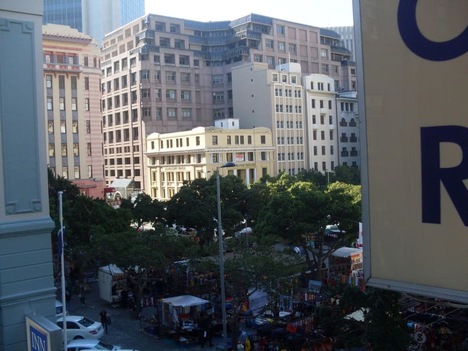 Blick aus dem Zimmerfenster Tudor Hotel