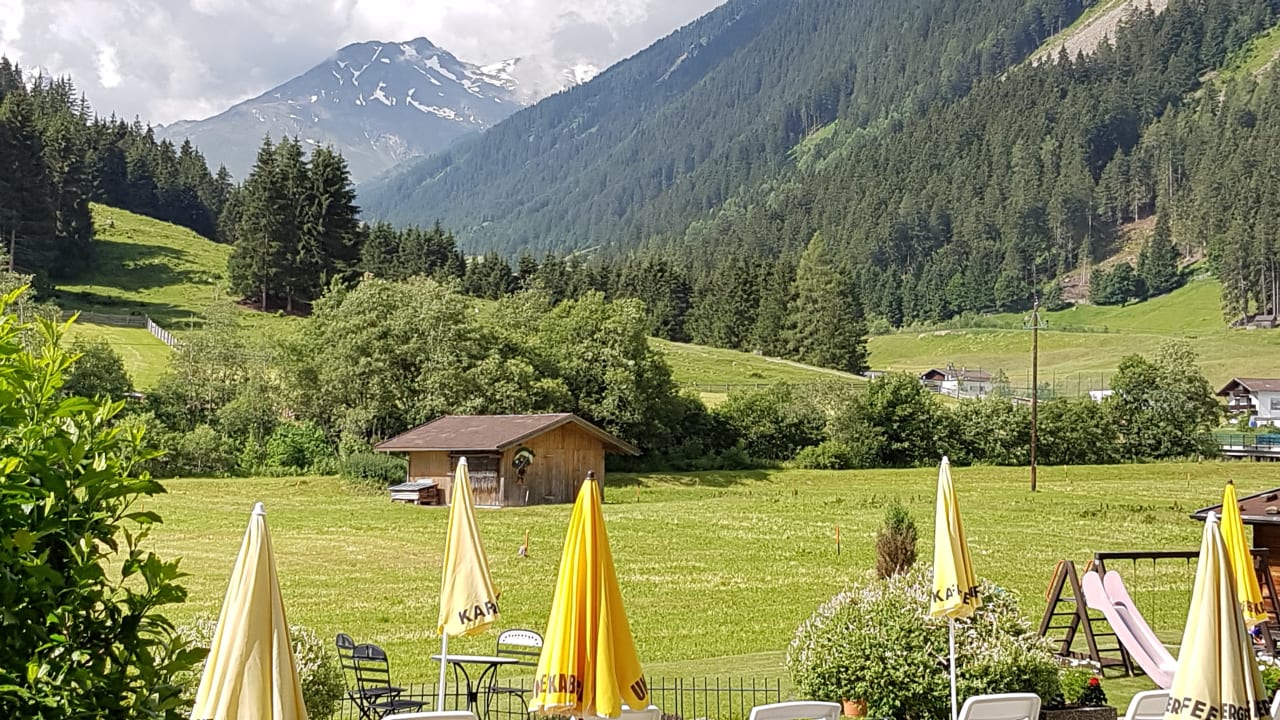 Ausblick Bergsporthotel Antonie