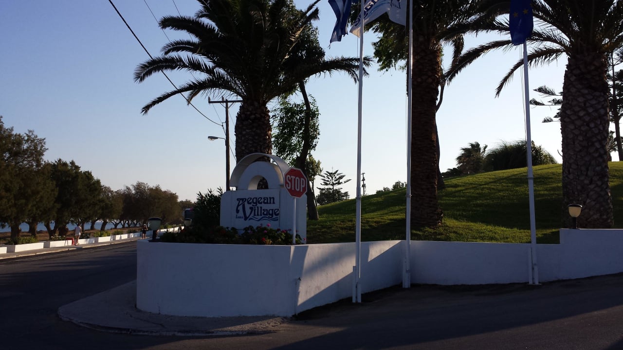 Hoteleinfahrt Lagas Aegean Village