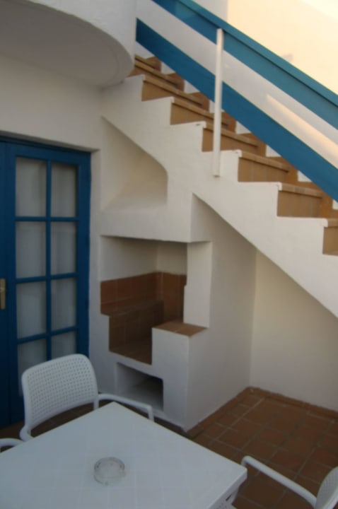 Balkon mit Treppe zur Dachterrasse LABRANDA Bahía y Villas Fañabé