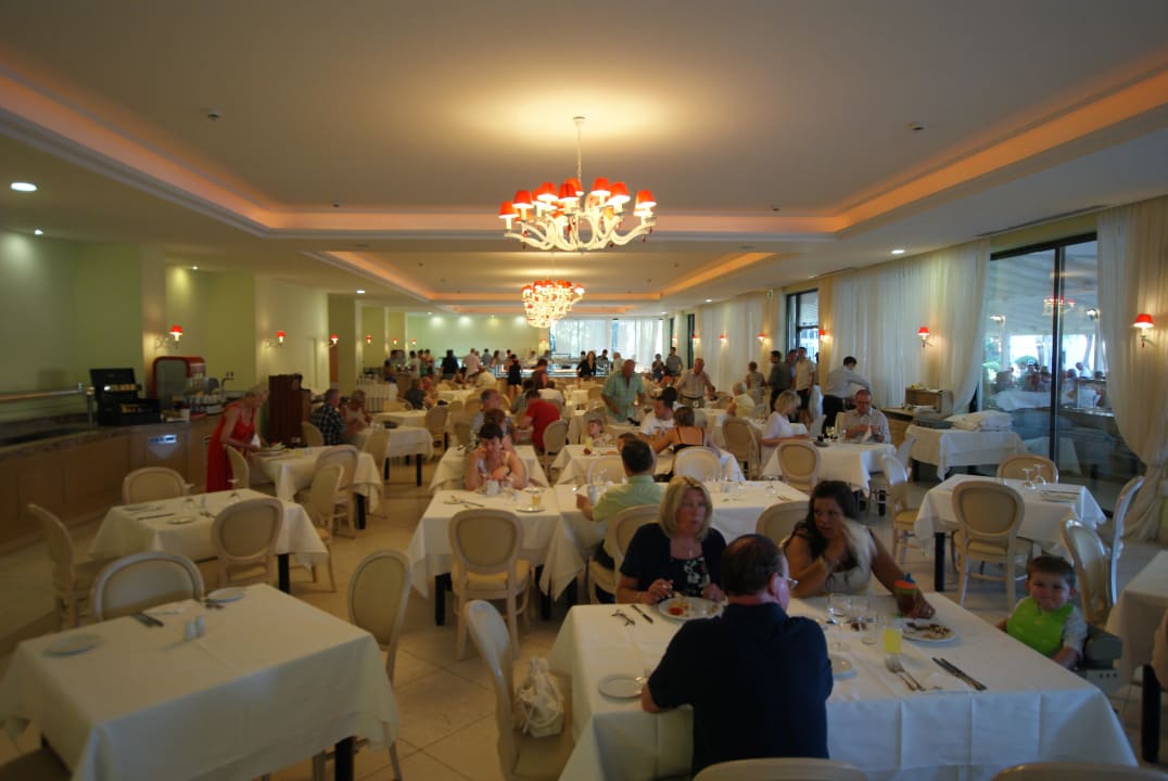 Rest glowna Domes Aulūs Zante, Autograph Collection