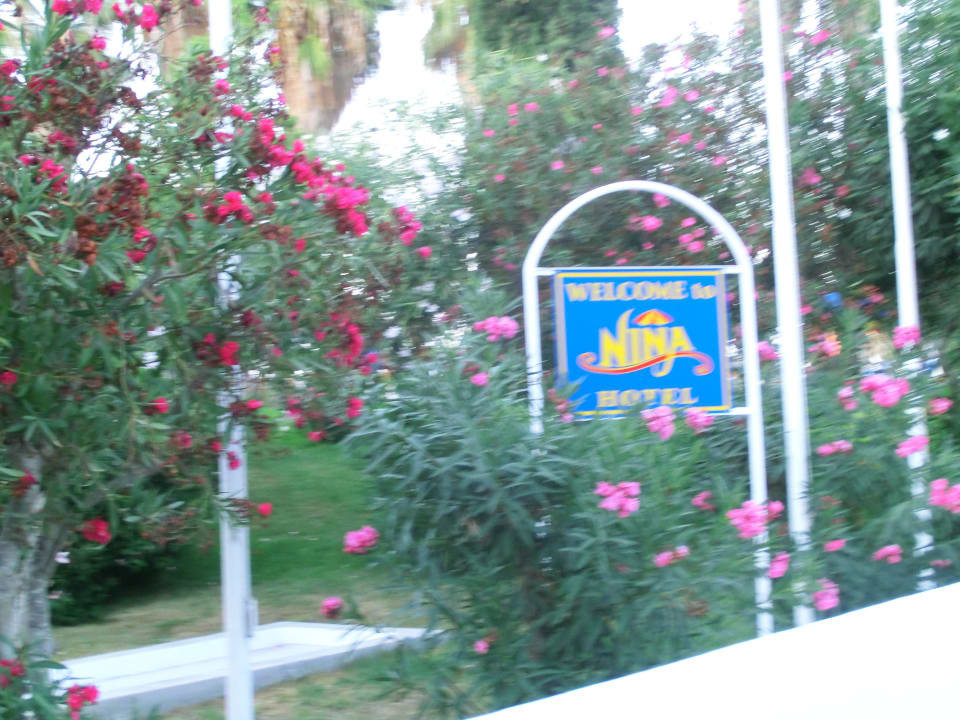 Gartenanlage CAVO MEDITERRANEO HOTEL